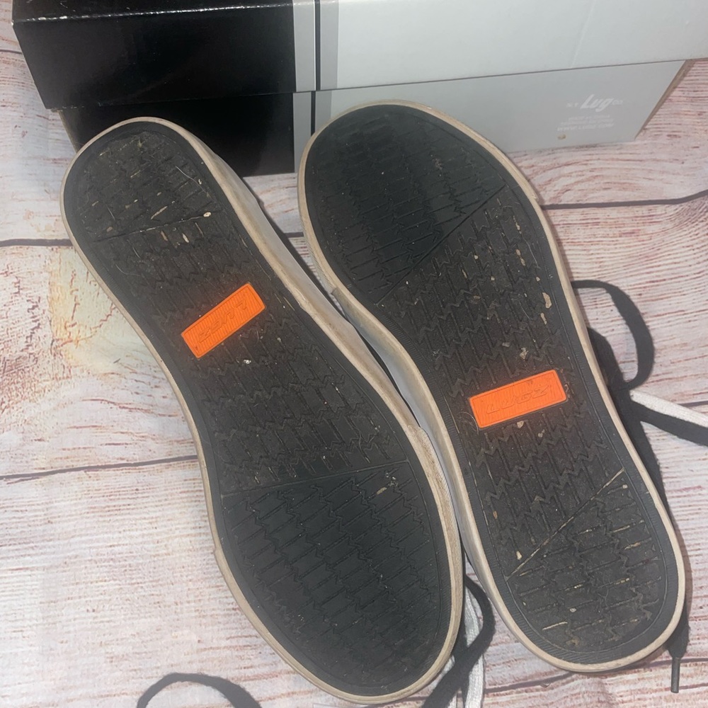 LUGZ Women’s Sneakers - Picture 2 of 4